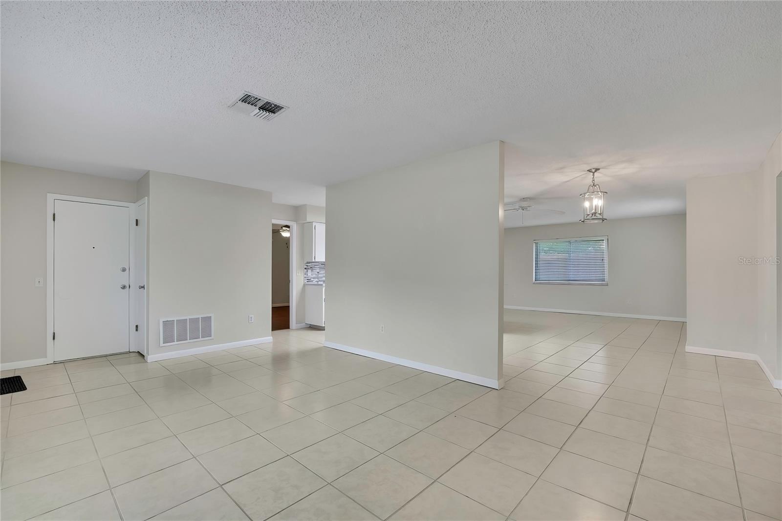 9279 PICKENS ST, SPRING HILL, FL — photo 4