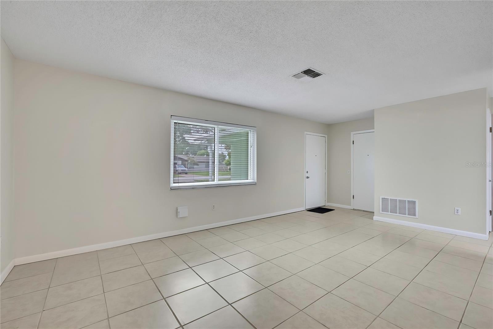 9279 PICKENS ST, SPRING HILL, FL — photo 7