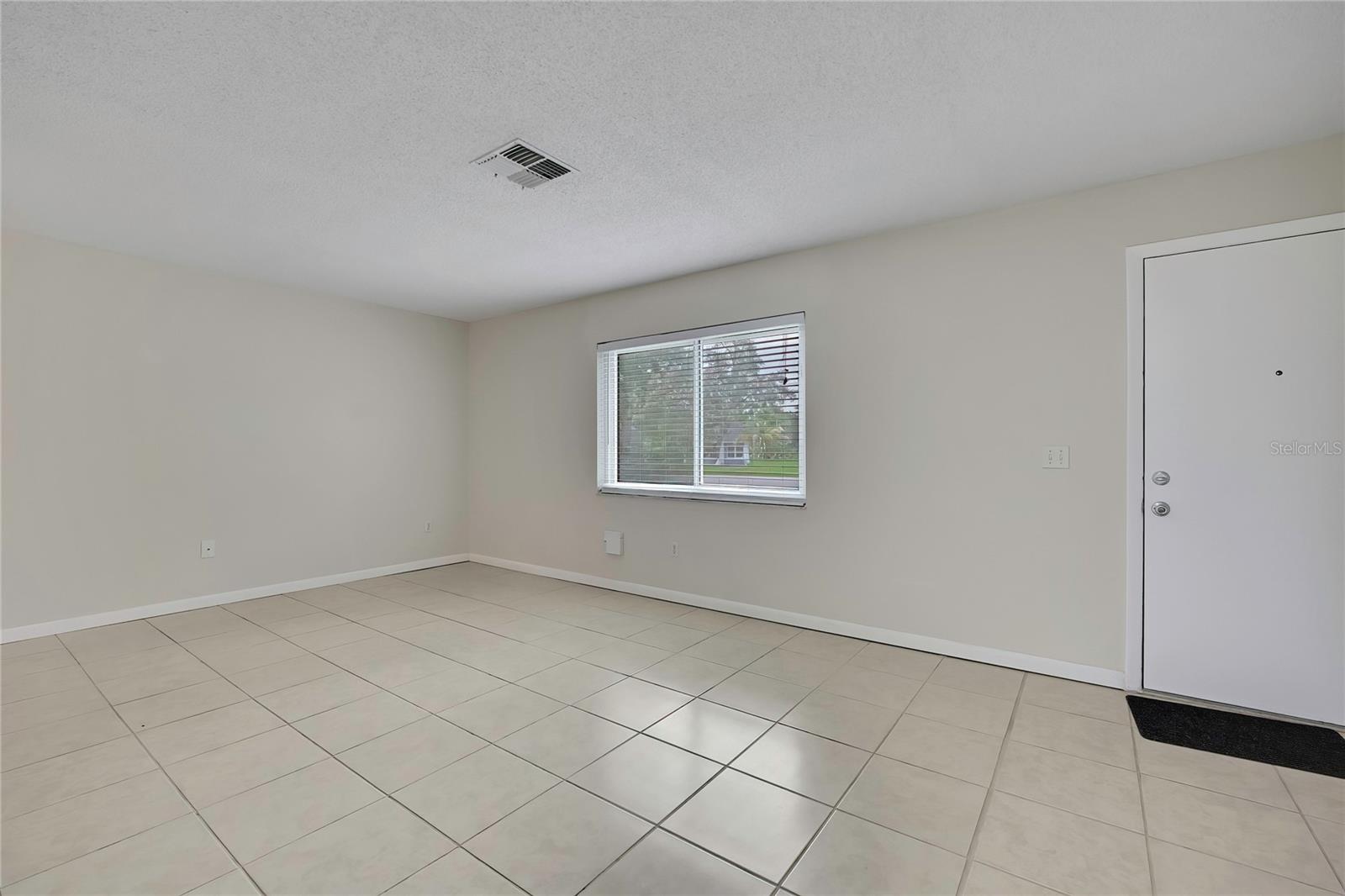 9279 PICKENS ST, SPRING HILL, FL — photo 8