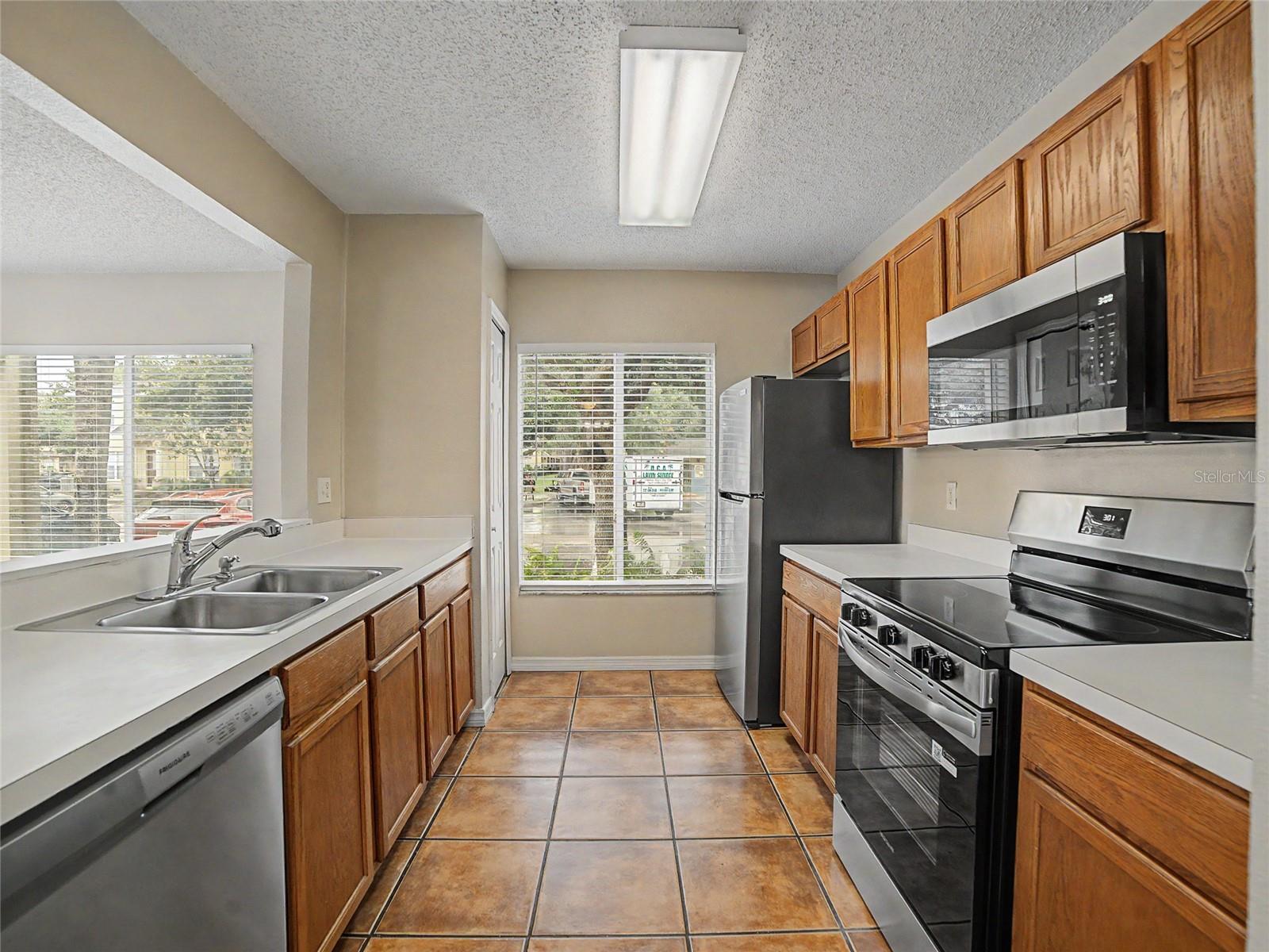 12917 JESSUP WATCH PL, RIVERVIEW, FL — photo 7