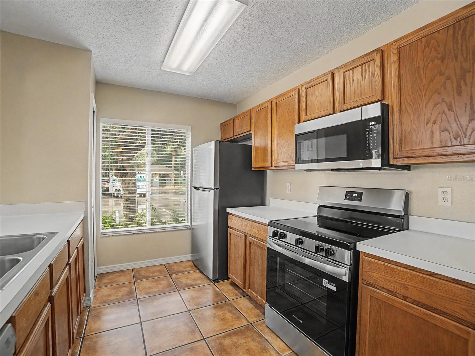 12917 JESSUP WATCH PL, RIVERVIEW, FL — photo 8
