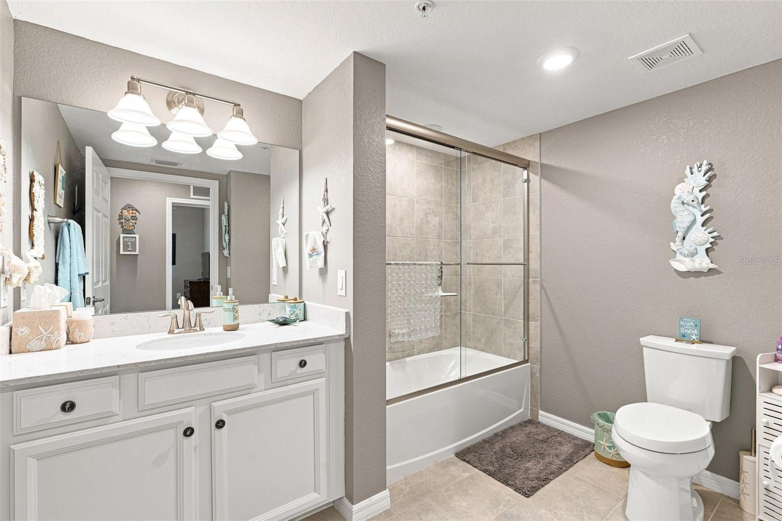 12455 GHIBERTI CIR #101, VENICE, FL — photo 31