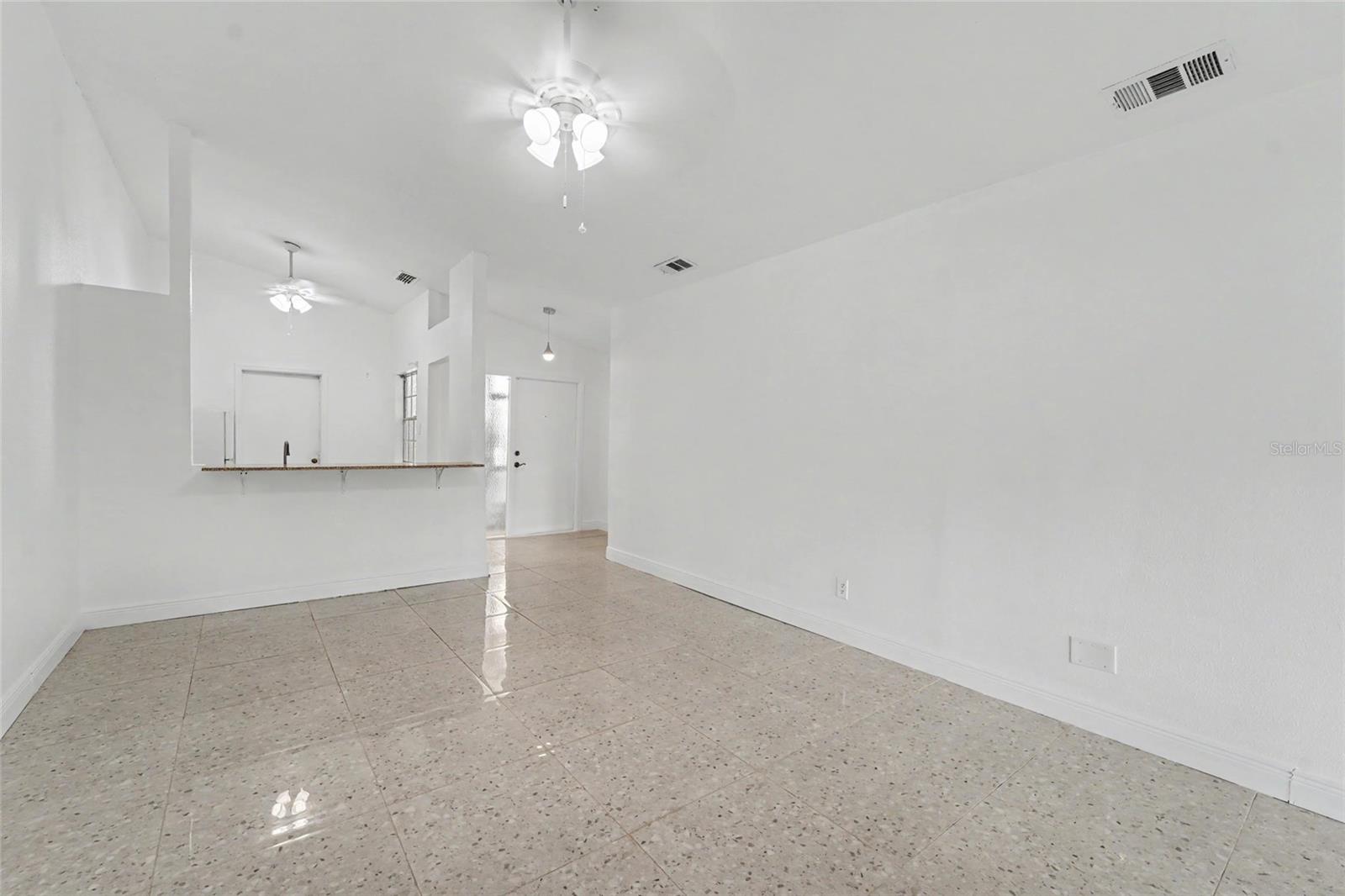 3174 PHLOX DR, PALM HARBOR, FL — photo 10