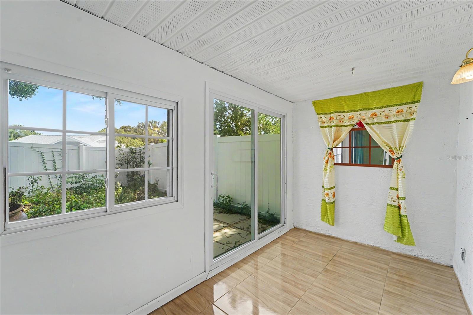 3174 PHLOX DR, PALM HARBOR, FL — photo 13