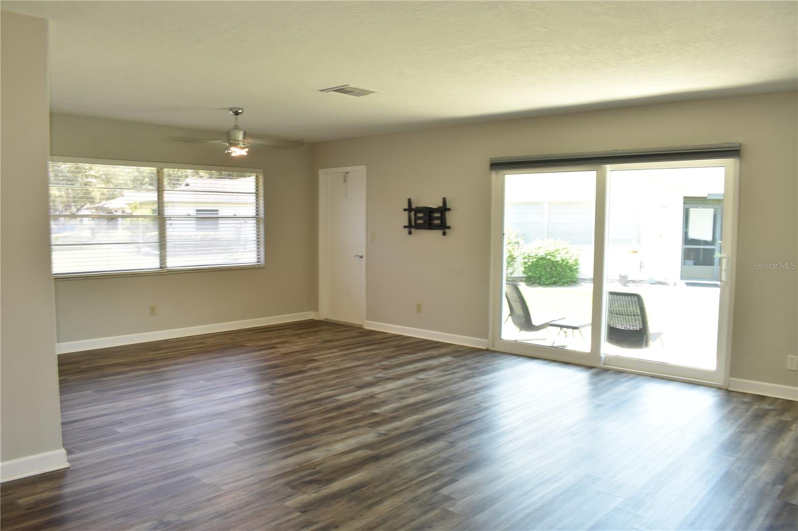 2005 HALMROCK PL #174, SUN CITY CENTER, FL — photo 10