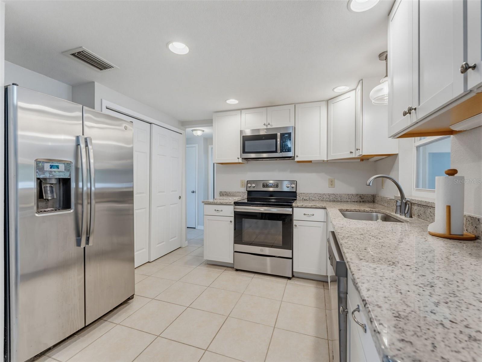 4737 BELFAST DR, NEW PORT RICHEY, FL — photo 8