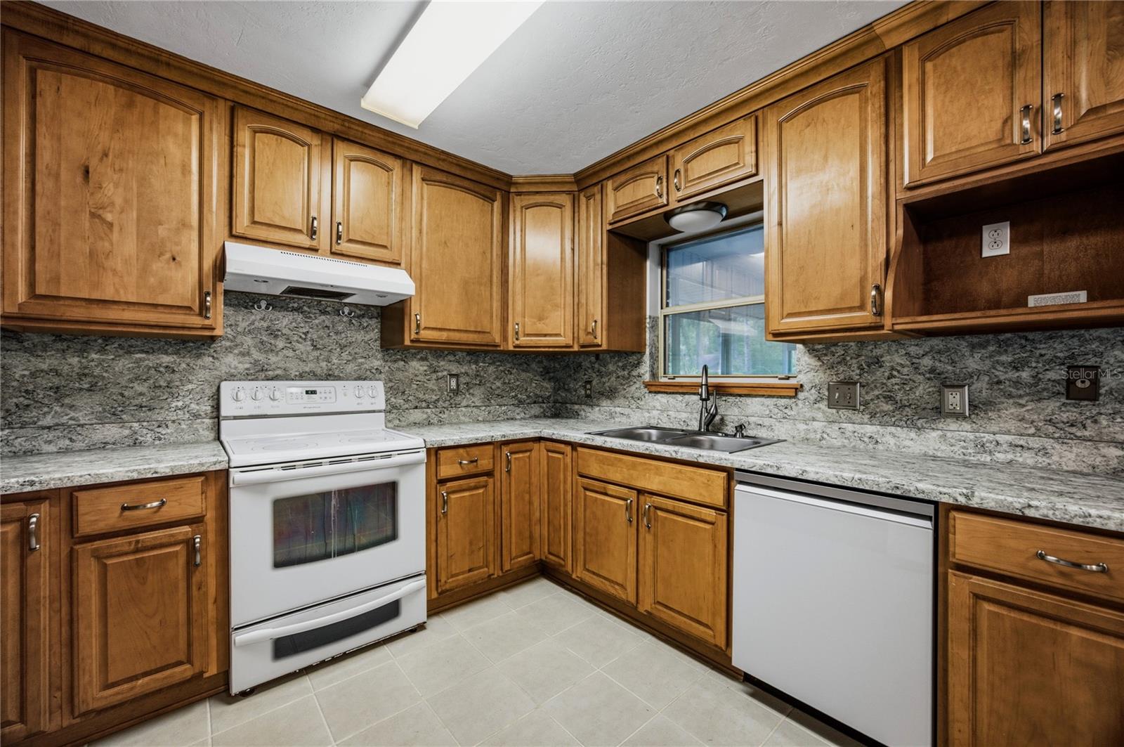 130 SW 75TH TER, GAINESVILLE, FL — photo 15