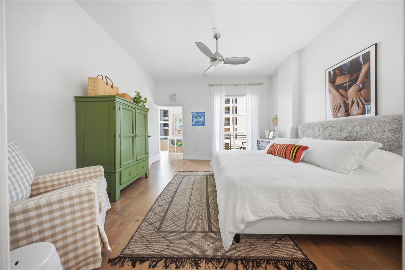 1 S EOLA DR #13, ORLANDO, FL — photo 25
