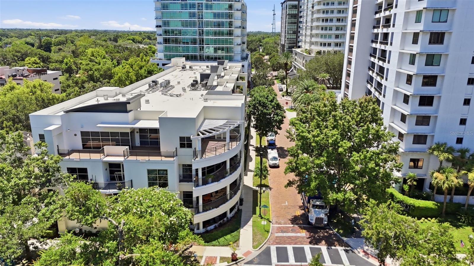 1 S EOLA DR #13, ORLANDO, FL — photo 35