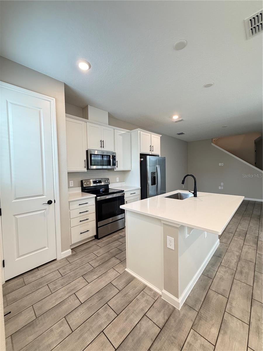 1449 AXEL GRAESON AVE, KISSIMMEE, FL — photo 4