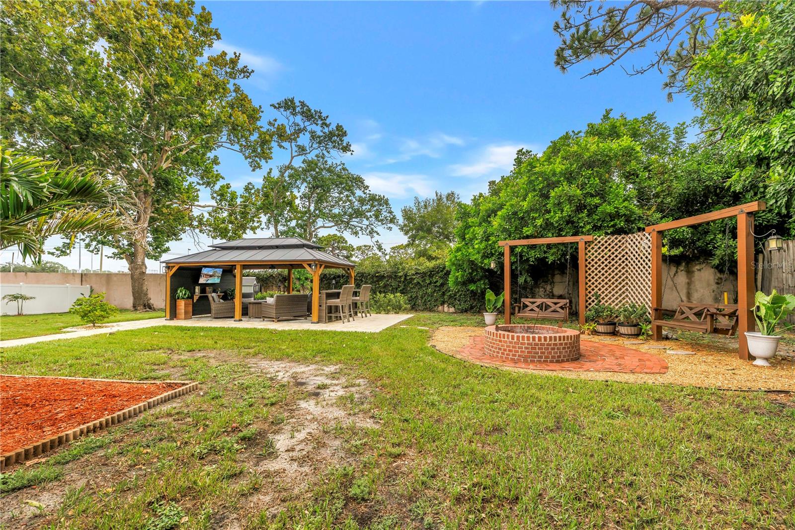 10210 95TH ST, SEMINOLE, FL — photo 31