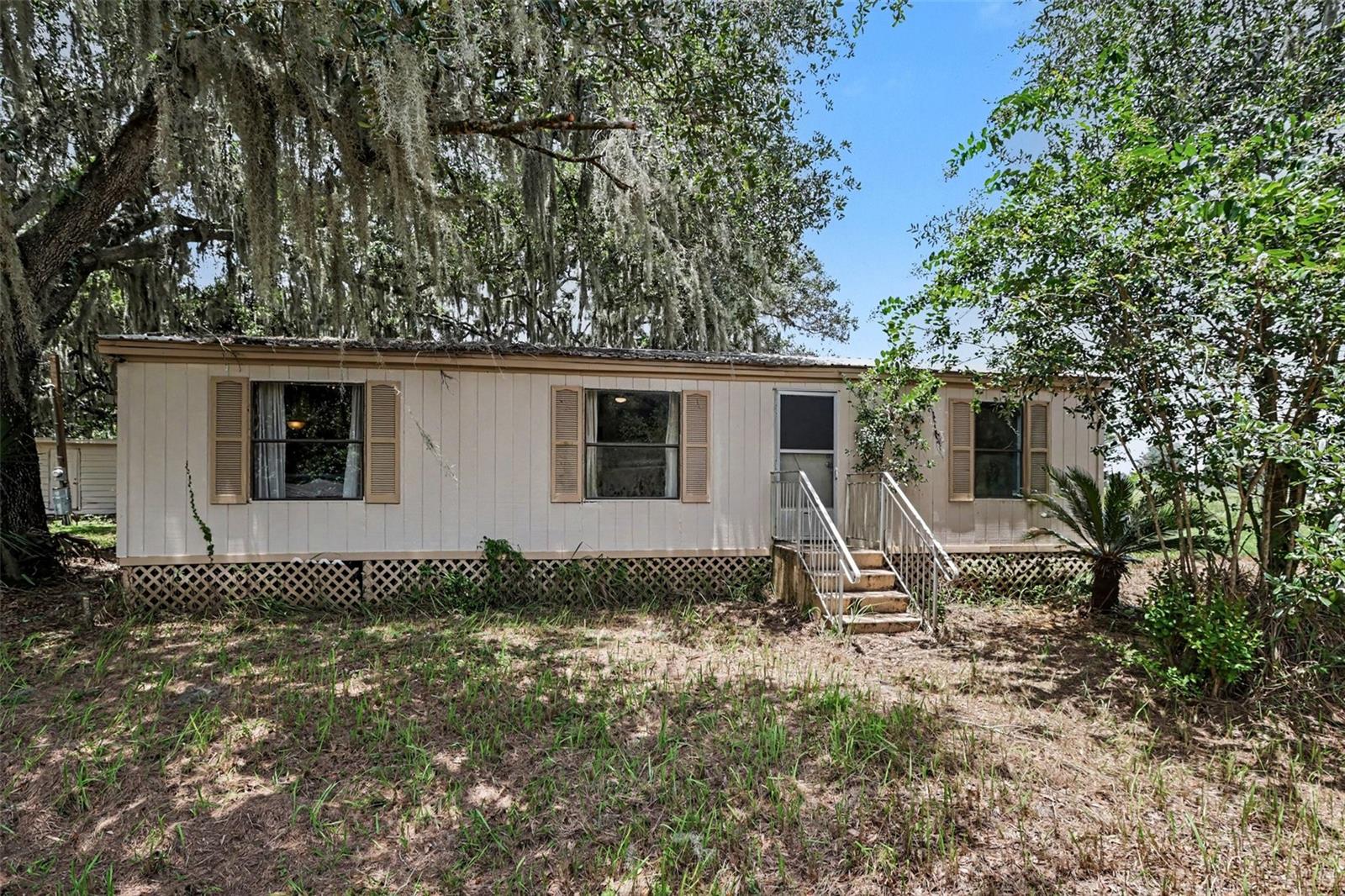 10239 LYONS AVE, LITHIA, FL — photo 6