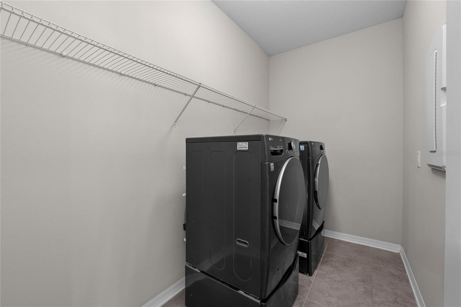 18576 OBREGAN DR, SPRING HILL, FL — photo 29