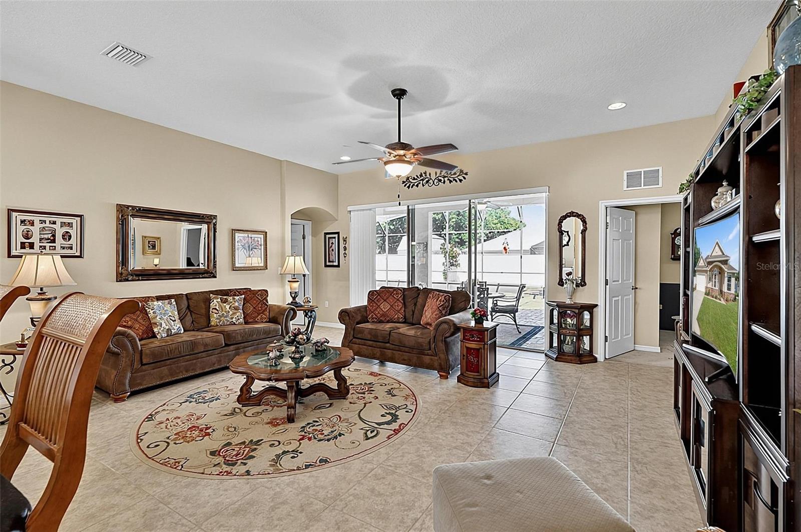 2 LYTTON LN, PALM COAST, FL — photo 7