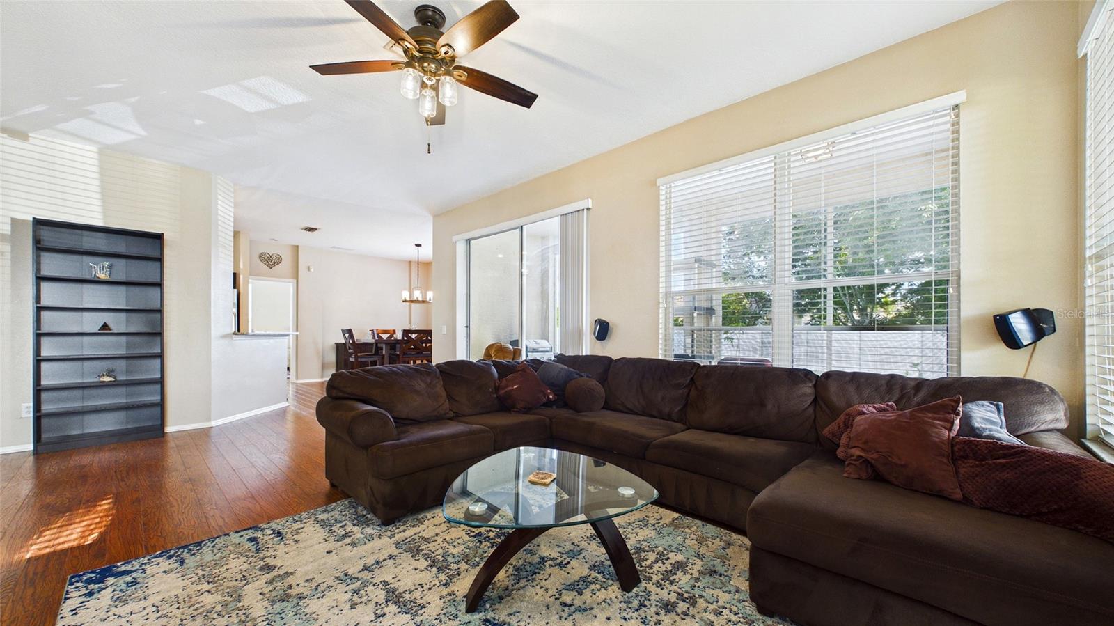 4021 3RD AVE E, BRADENTON, FL — photo 9