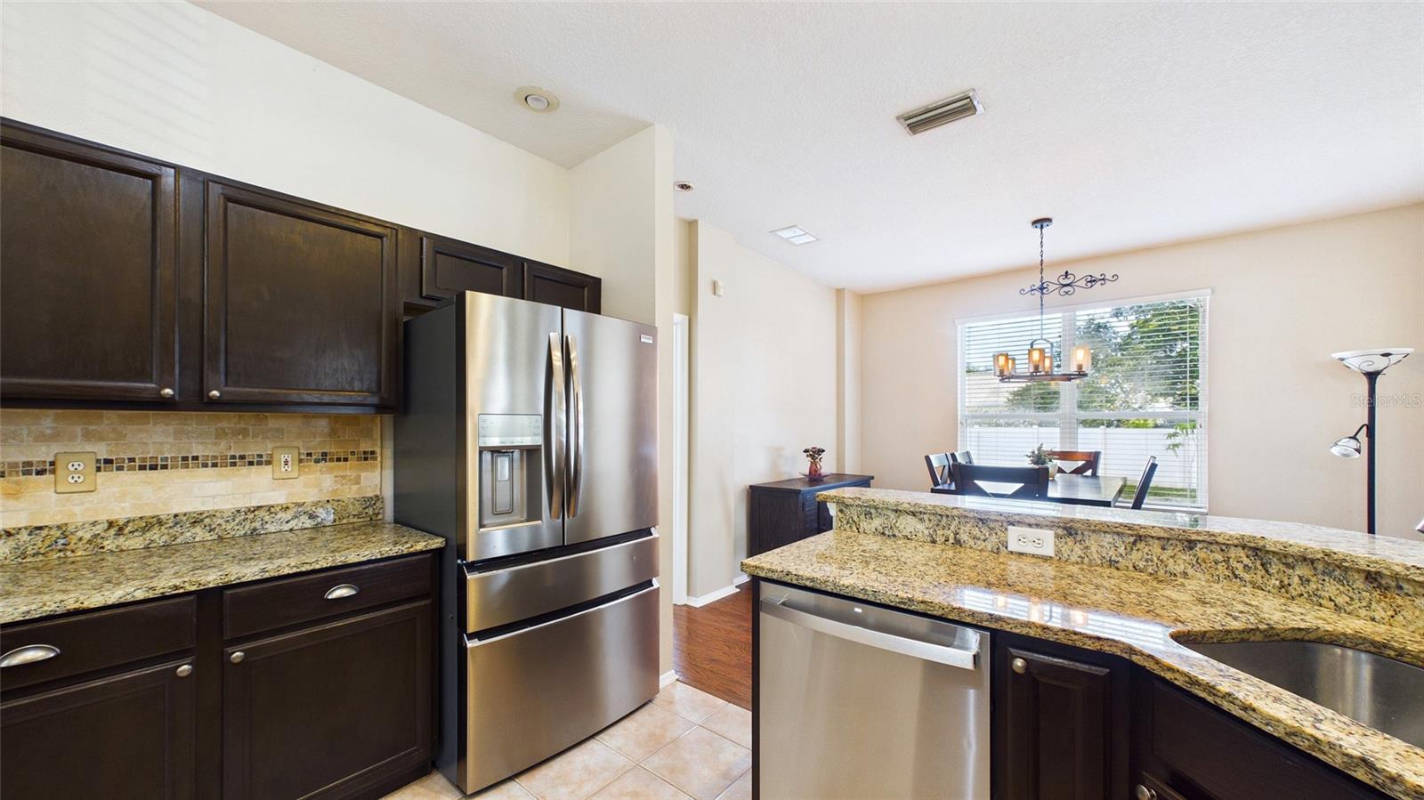 4021 3RD AVE E, BRADENTON, FL — photo 16