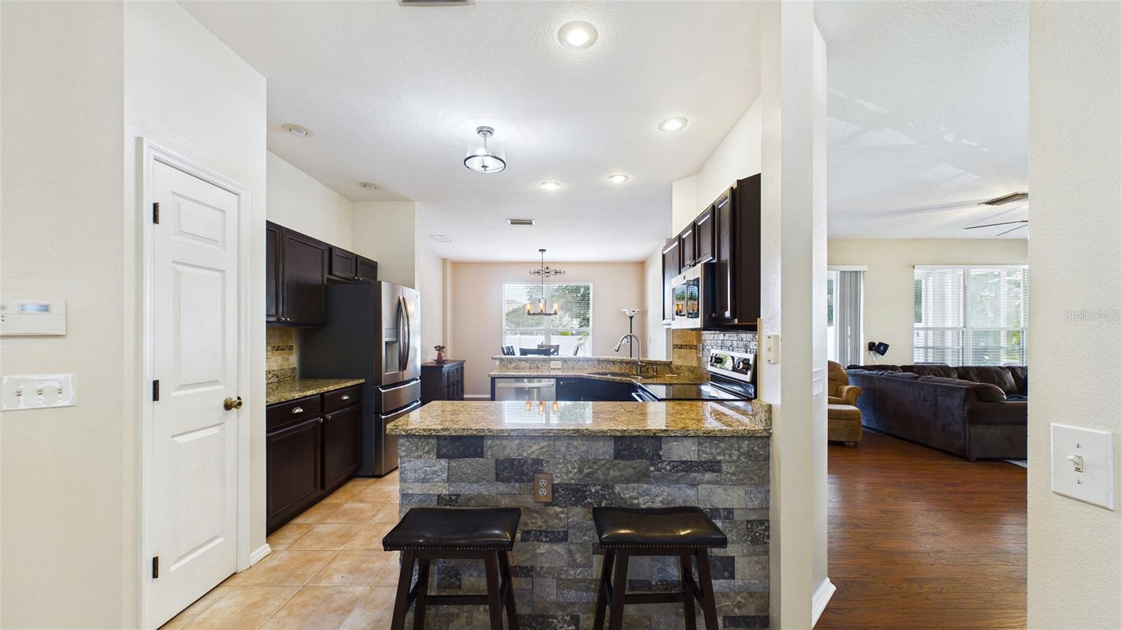 4021 3RD AVE E, BRADENTON, FL — photo 18