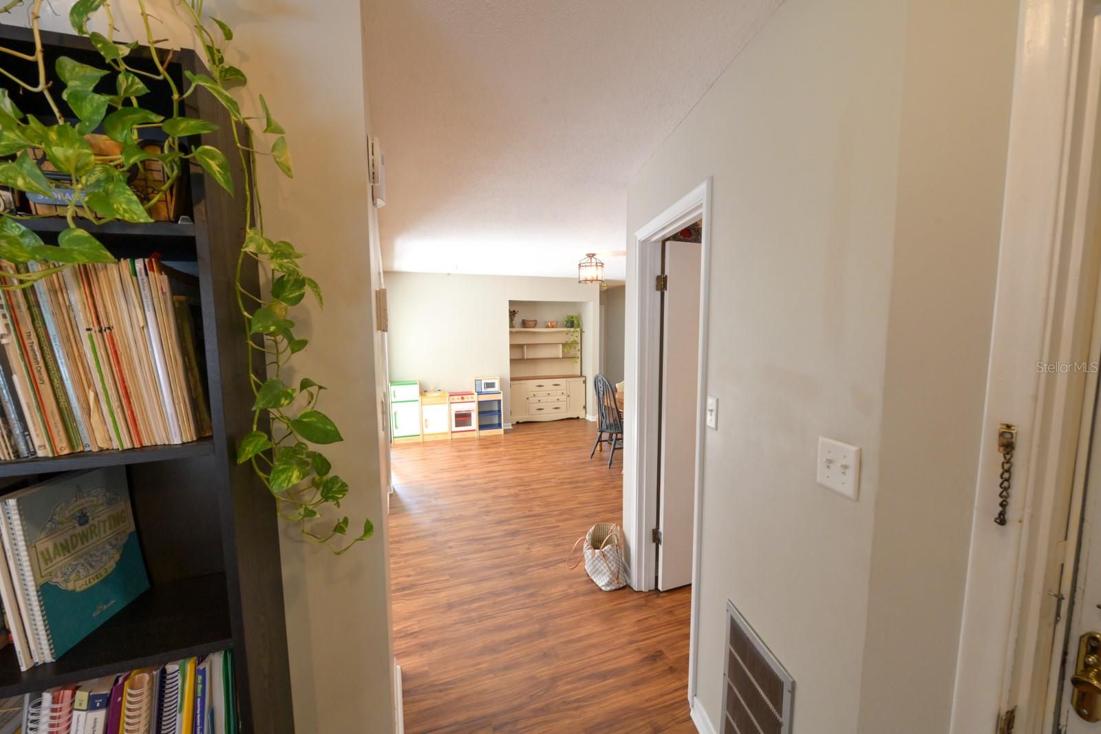 3511 NW 40TH TER, GAINESVILLE, FL — photo 7