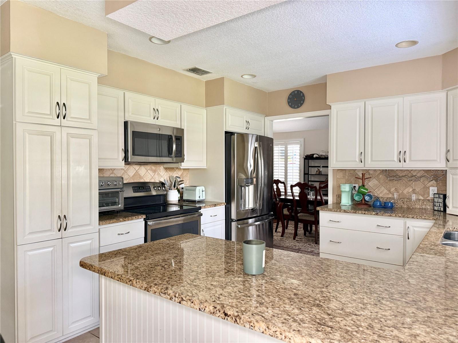 9306 ALANBROOKE ST, TEMPLE TERRACE, FL — photo 13