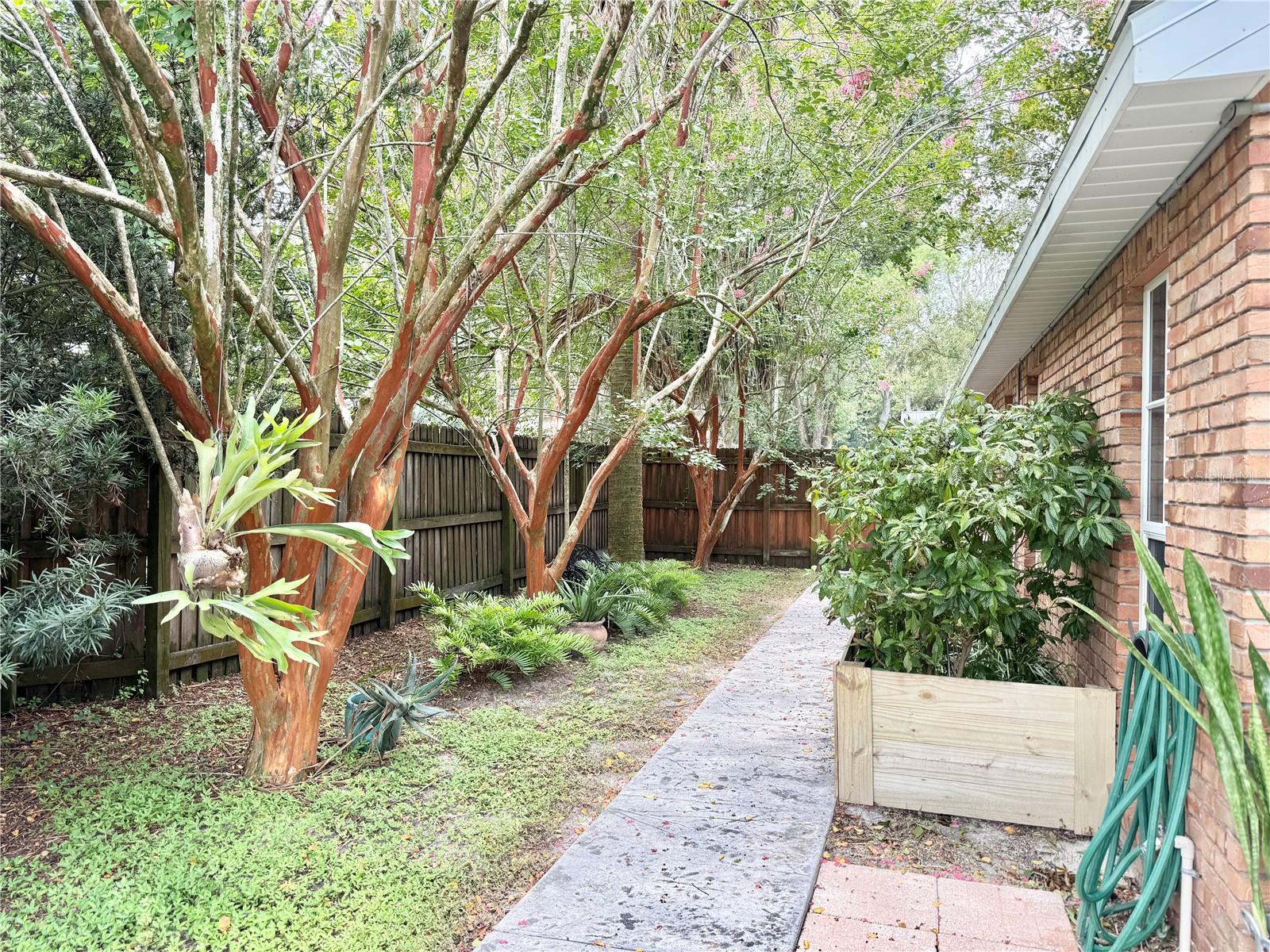 9306 ALANBROOKE ST, TEMPLE TERRACE, FL — photo 39