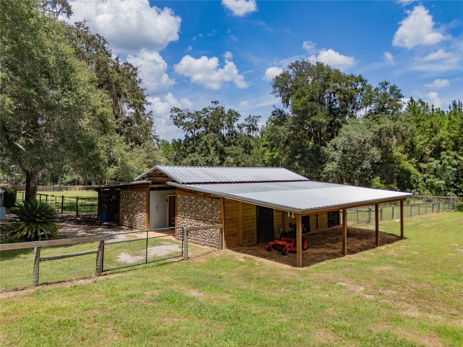 18251 NW 141ST AVE, WILLISTON, FL — photo 51