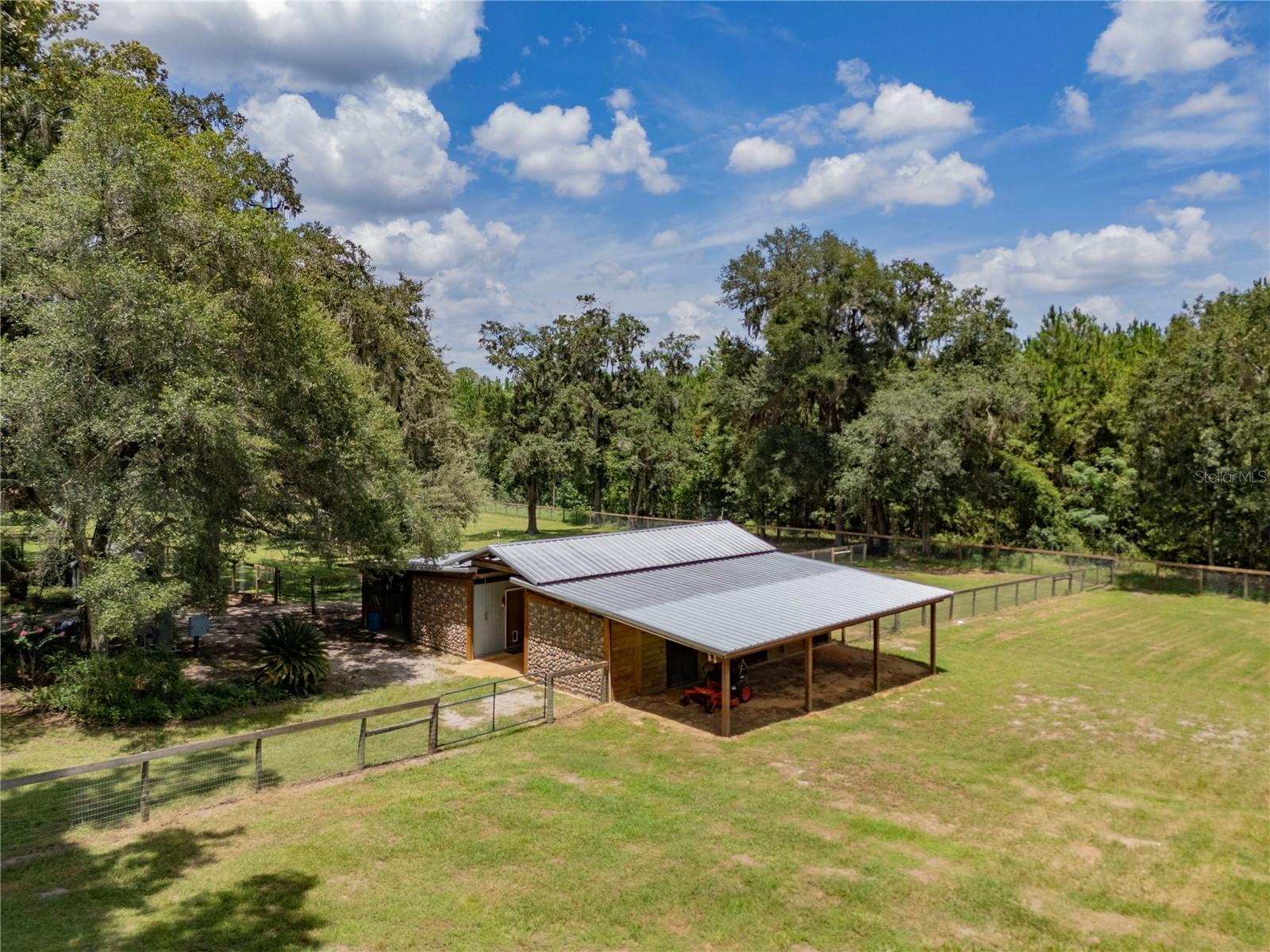 18251 NW 141ST AVE, WILLISTON, FL — photo 52