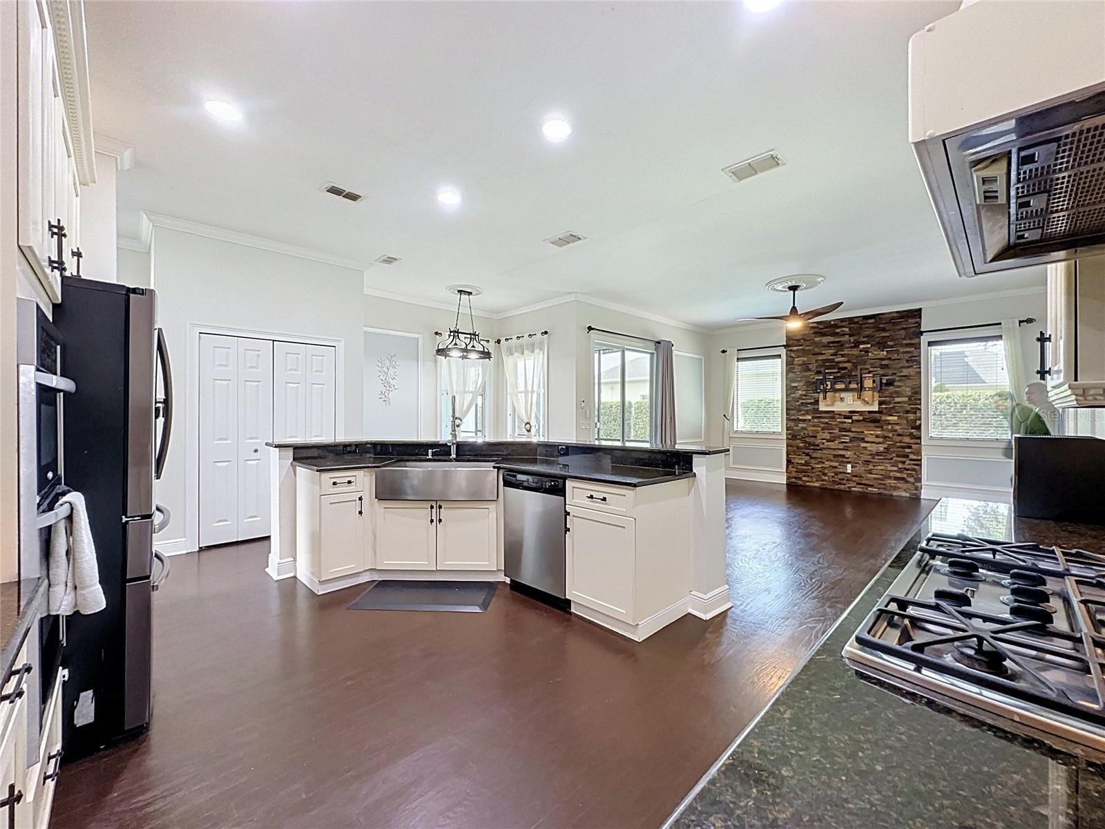 2705 KNIGHTSBRIDGE RD, CLERMONT, FL — photo 11