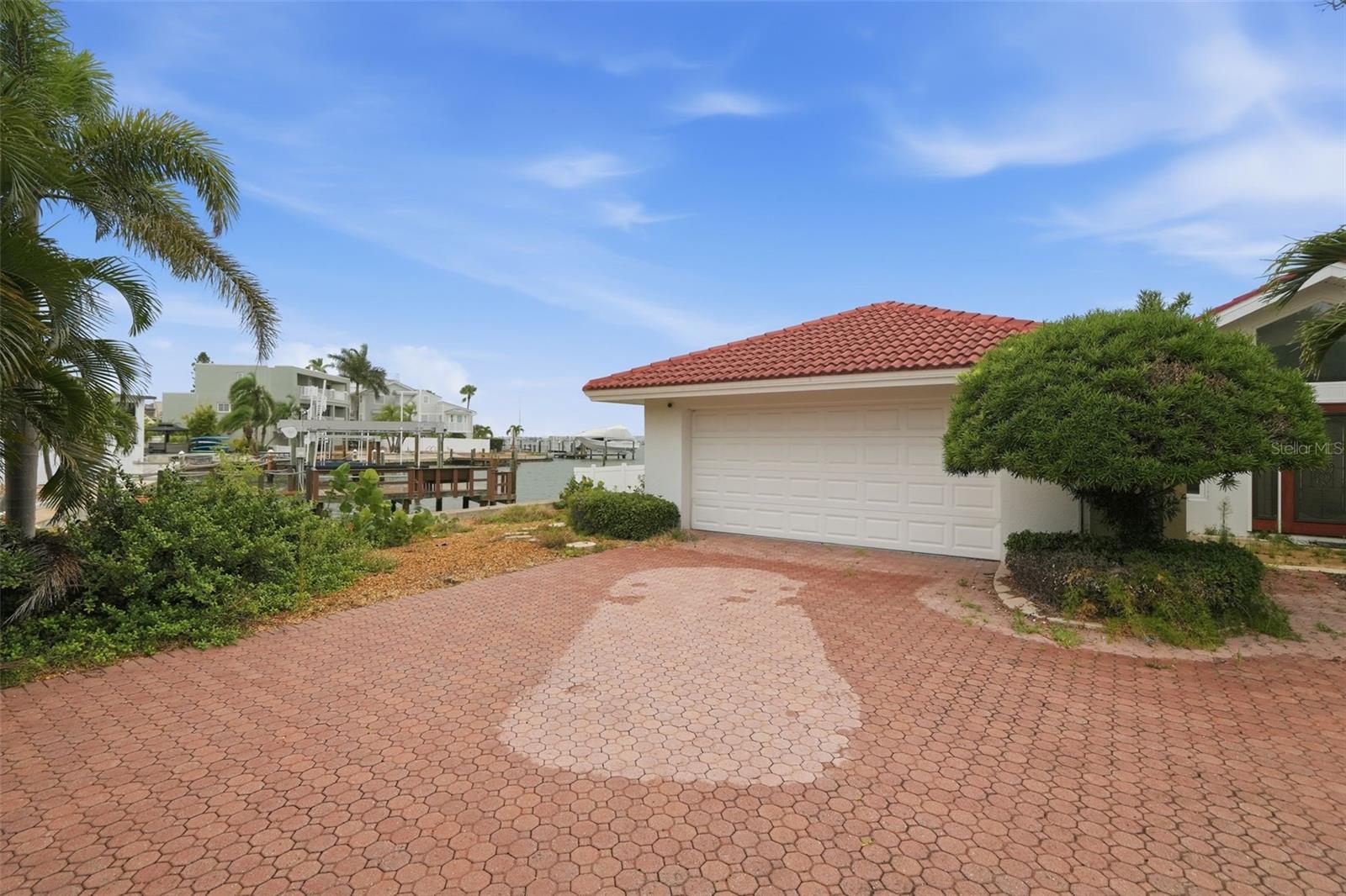 5810 BAHAMA WAY S, ST PETE BEACH, FL — photo 3