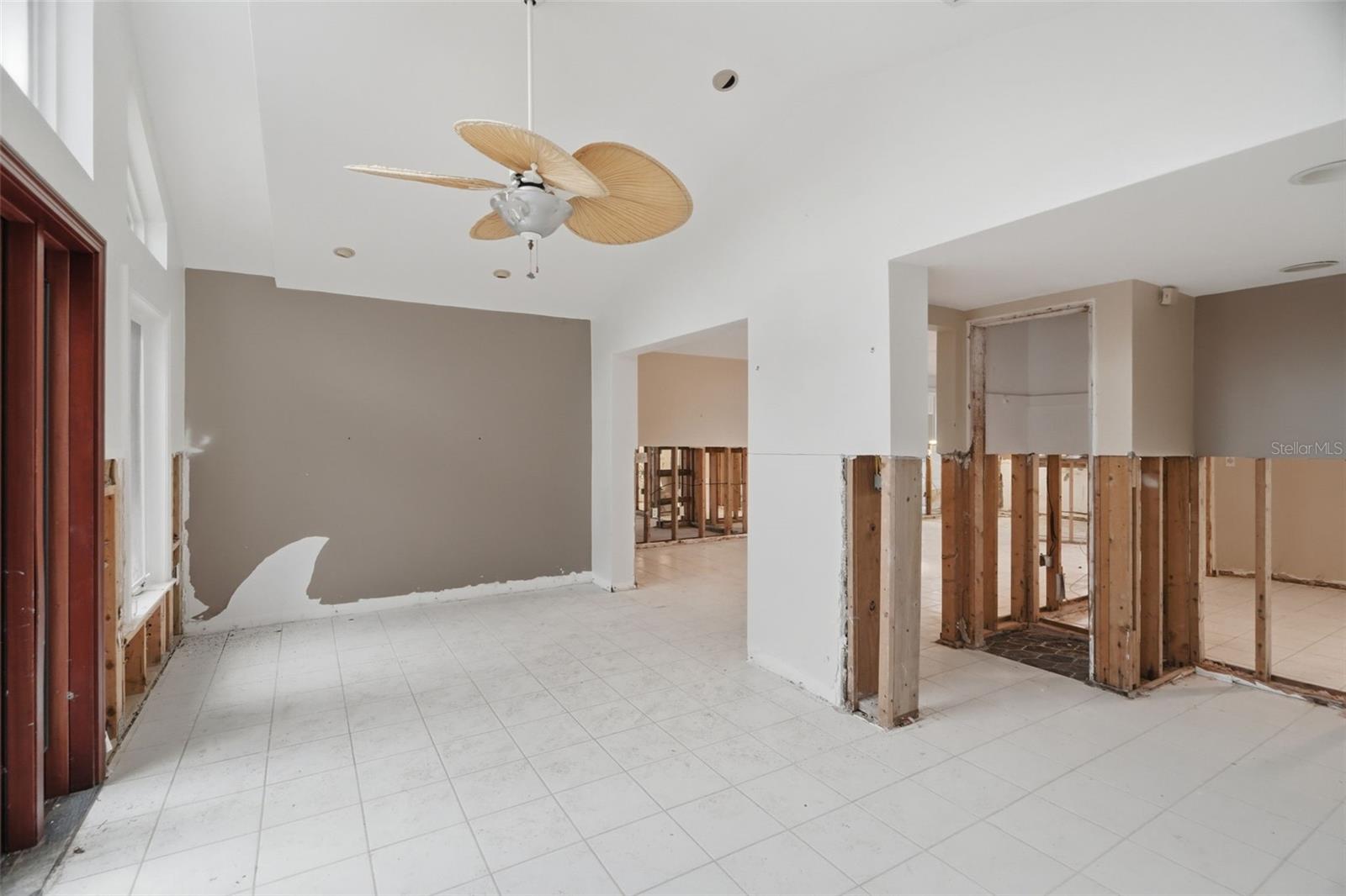 5810 BAHAMA WAY S, ST PETE BEACH, FL — photo 7