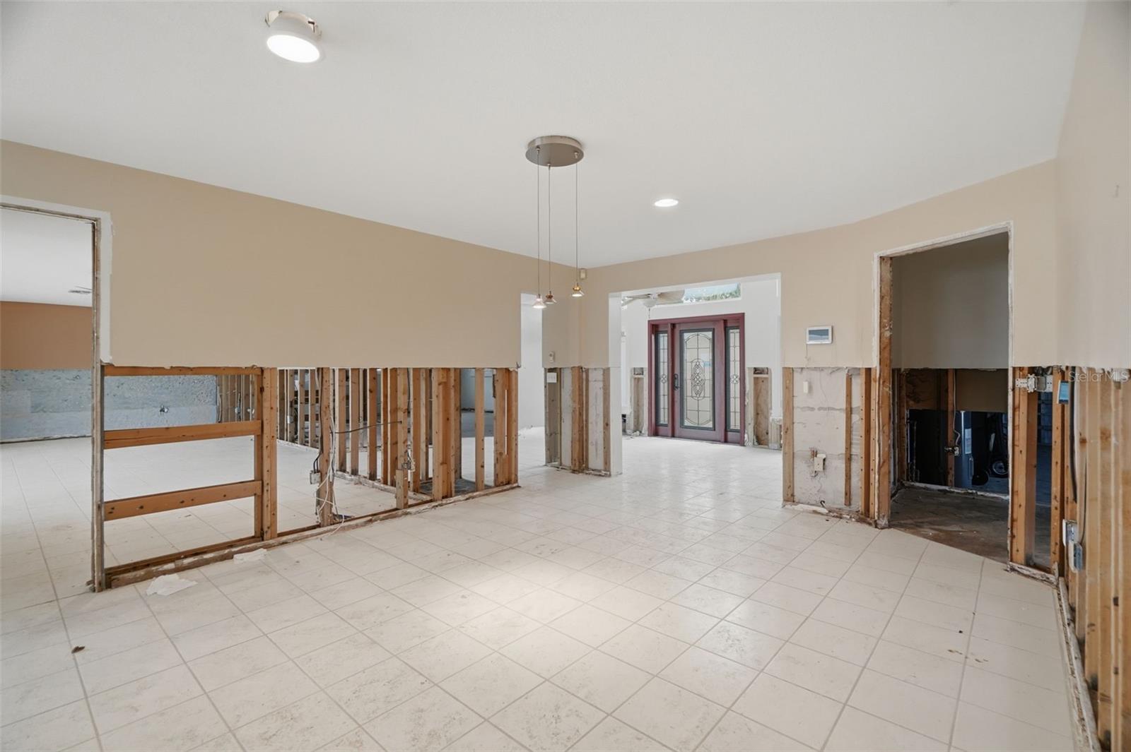 5810 BAHAMA WAY S, ST PETE BEACH, FL — photo 10