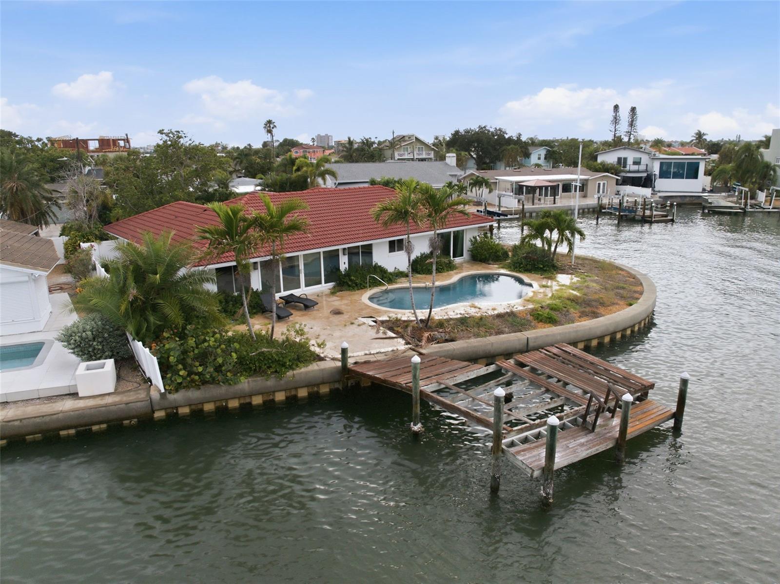 5810 BAHAMA WAY S, ST PETE BEACH, FL — photo 29