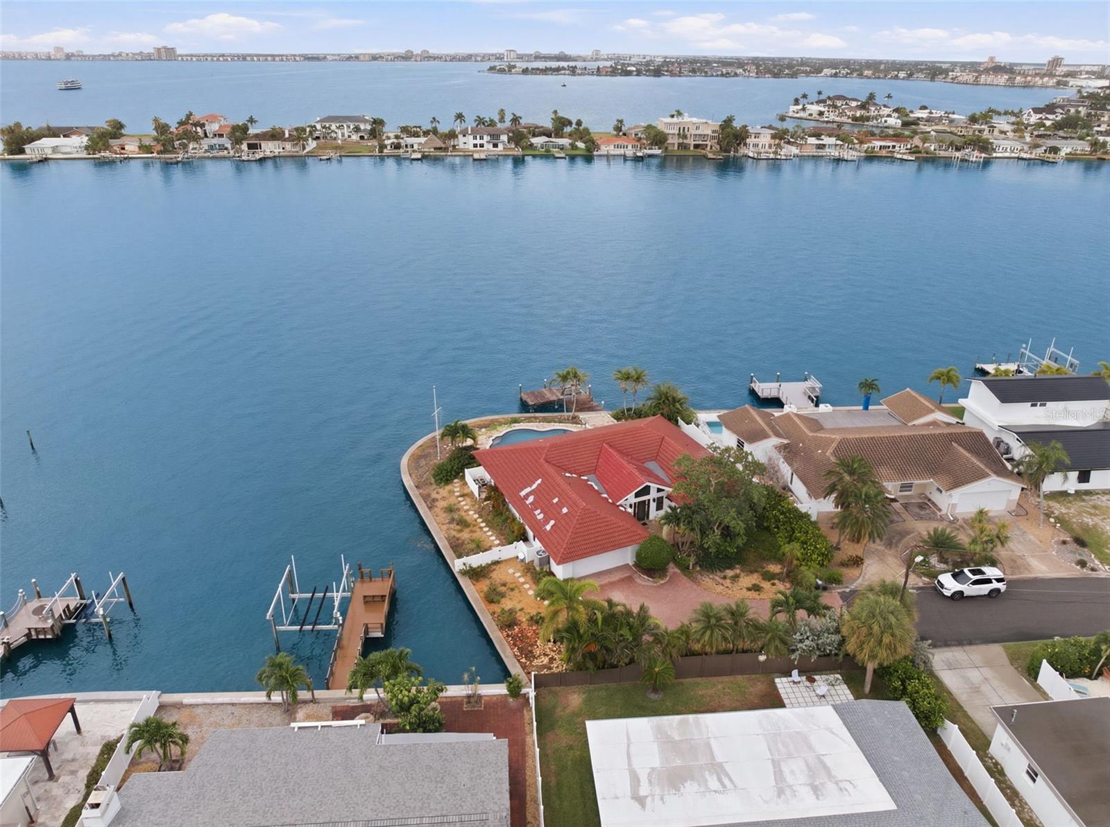 5810 BAHAMA WAY S, ST PETE BEACH, FL — photo 34