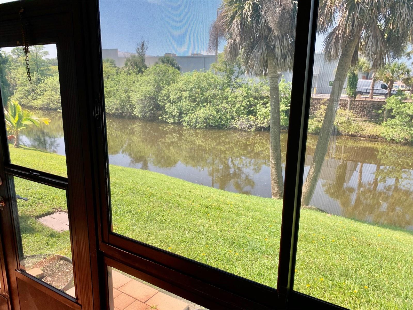 2000 FORREST NELSON BLVD #E3, PORT CHARLOTTE, FL — photo 12