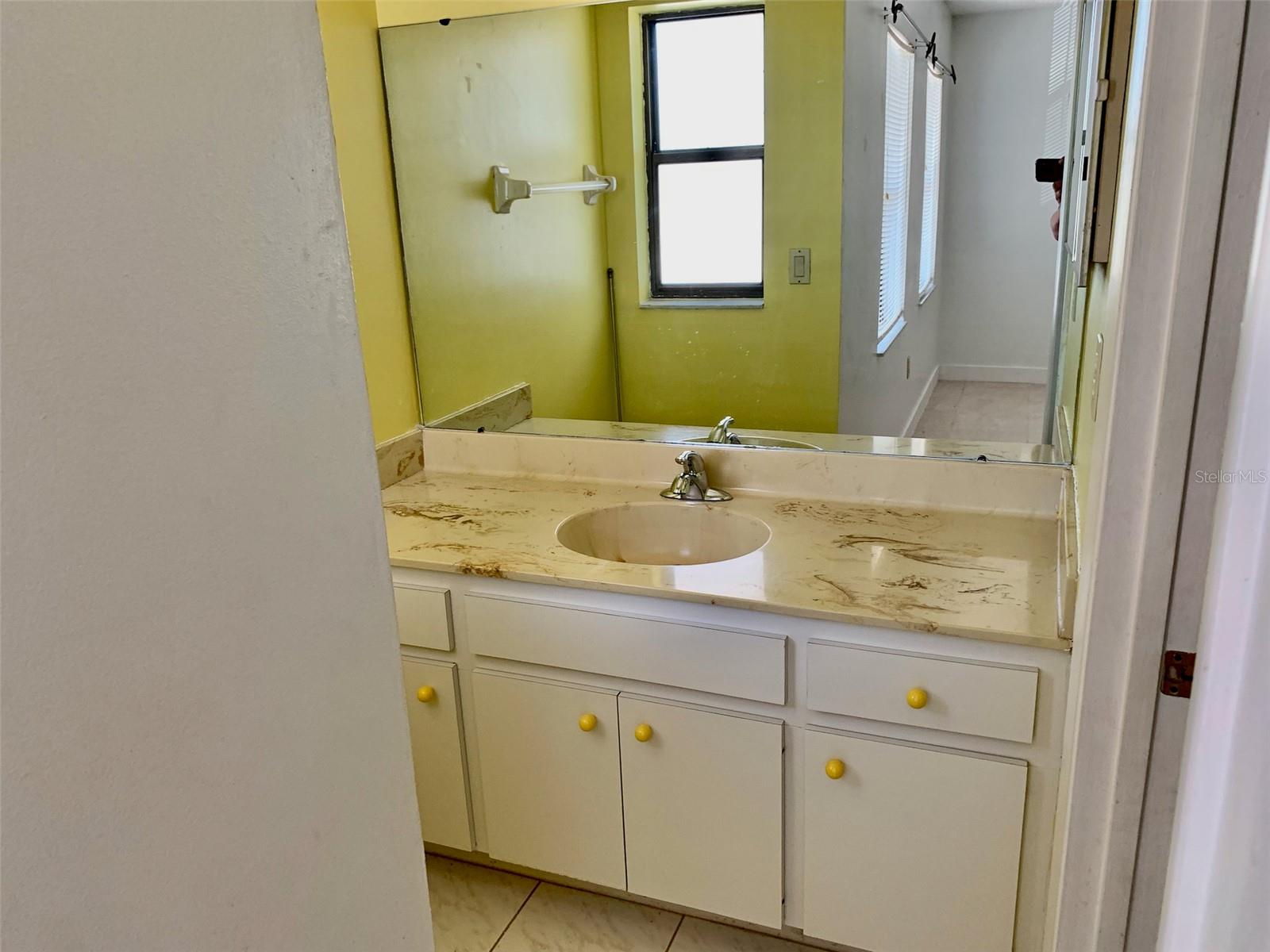 2000 FORREST NELSON BLVD #E3, PORT CHARLOTTE, FL — photo 25