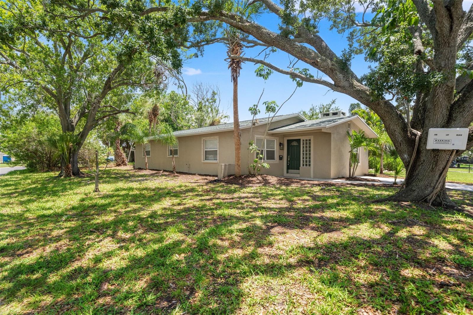 4247 HELENA ST NE, ST PETERSBURG, FL — photo 2