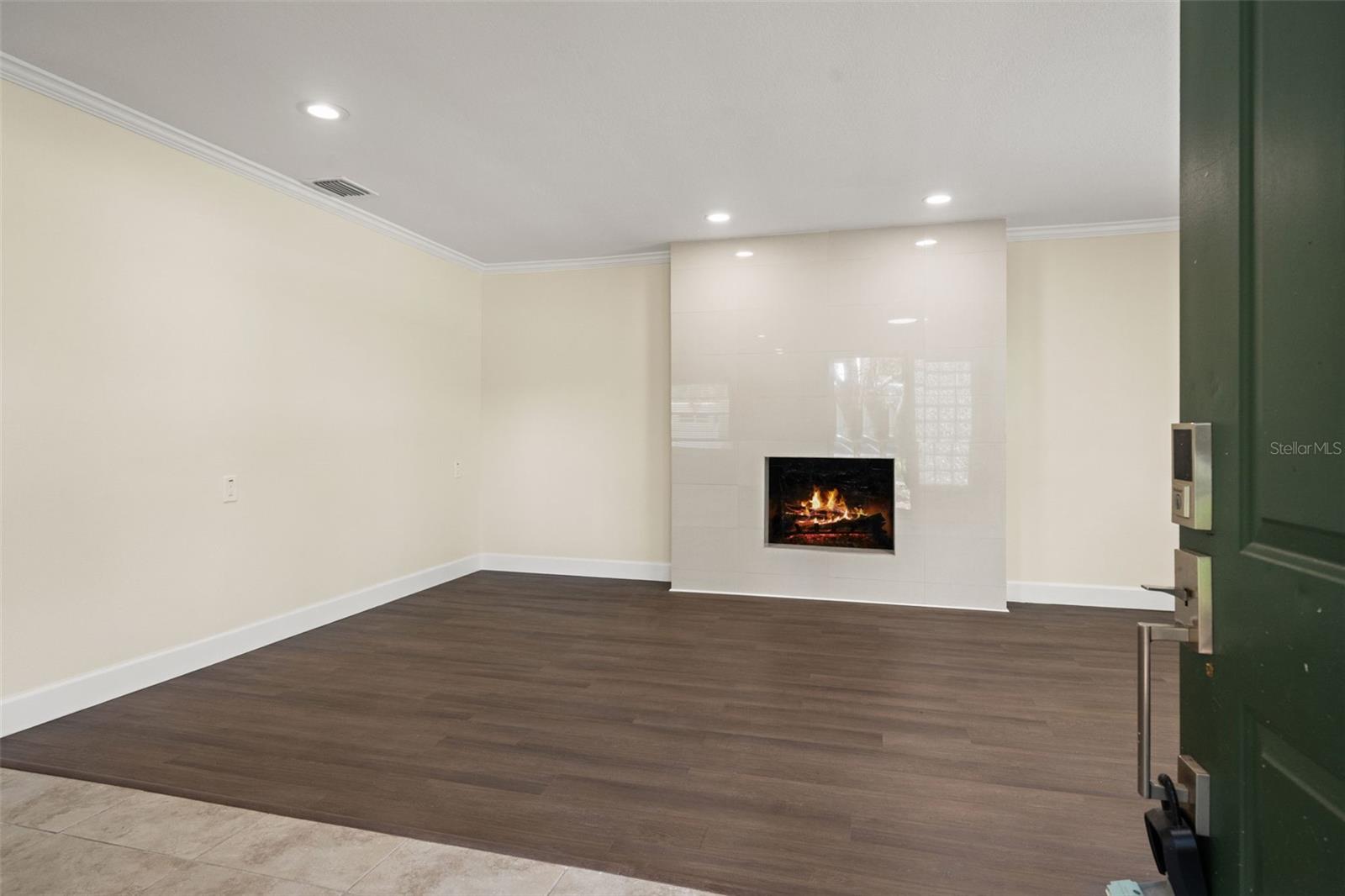 4247 HELENA ST NE, ST PETERSBURG, FL — photo 5