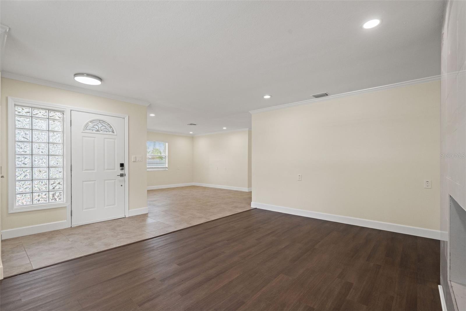 4247 HELENA ST NE, ST PETERSBURG, FL — photo 7