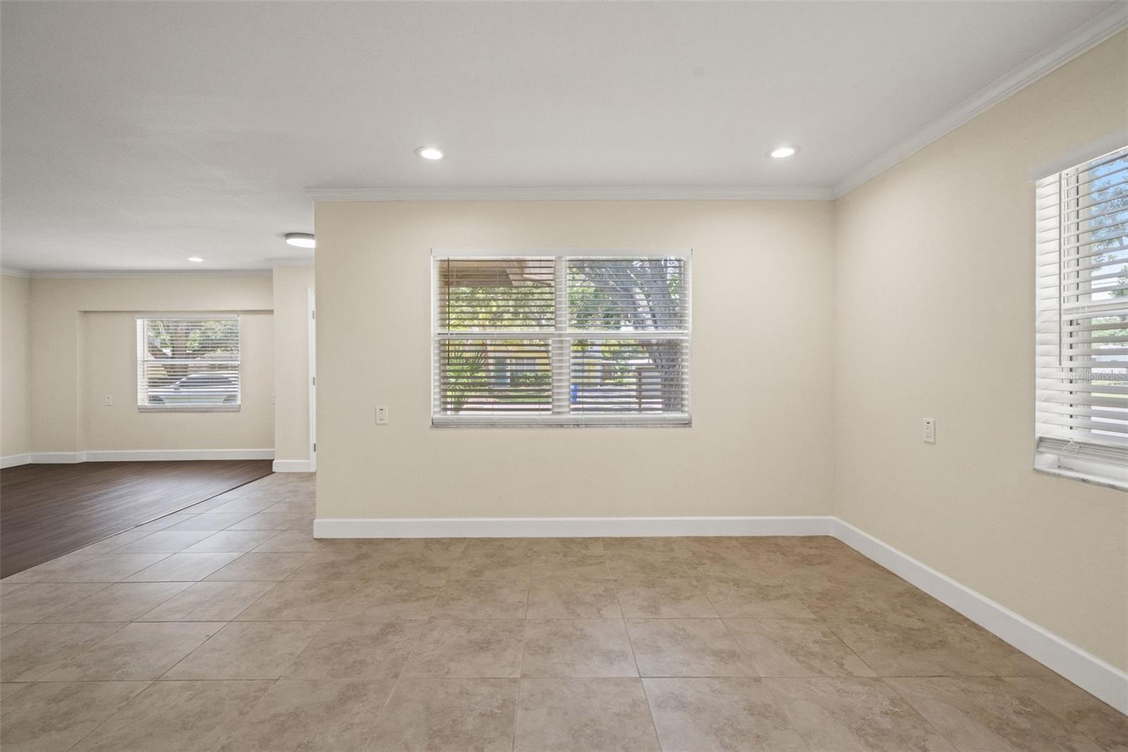 4247 HELENA ST NE, ST PETERSBURG, FL — photo 12