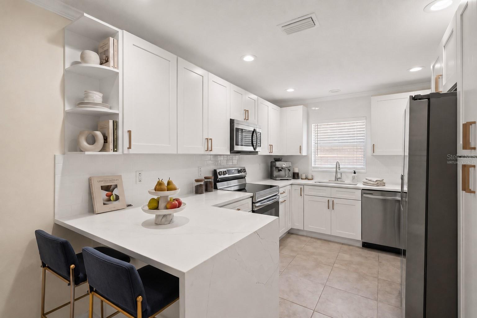 4247 HELENA ST NE, ST PETERSBURG, FL — photo 13