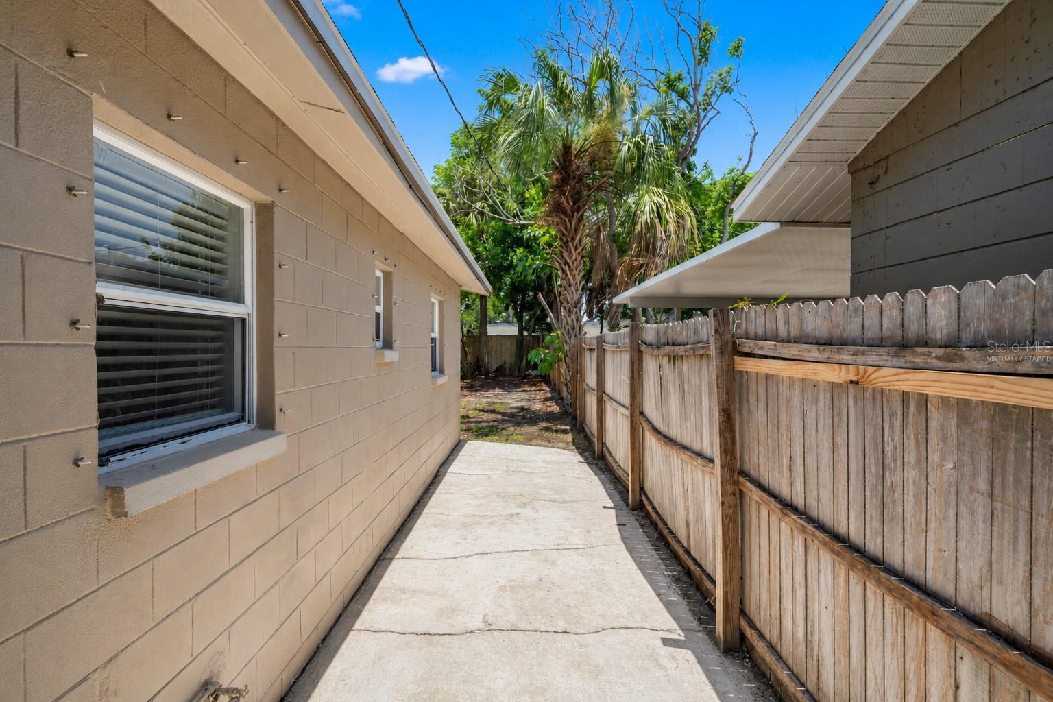 4247 HELENA ST NE, ST PETERSBURG, FL — photo 30