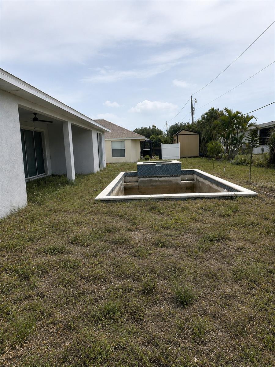 9057 BANTRY BAY BLVD, ENGLEWOOD, FL — photo 2