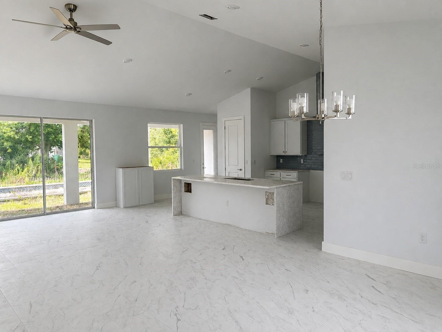 9057 BANTRY BAY BLVD, ENGLEWOOD, FL — photo 4