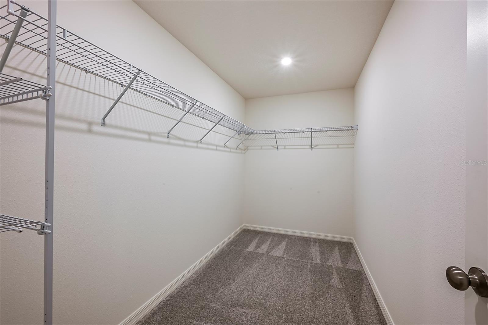 704 OAK HAMMOCK WAY, AVON PARK, FL — photo 18