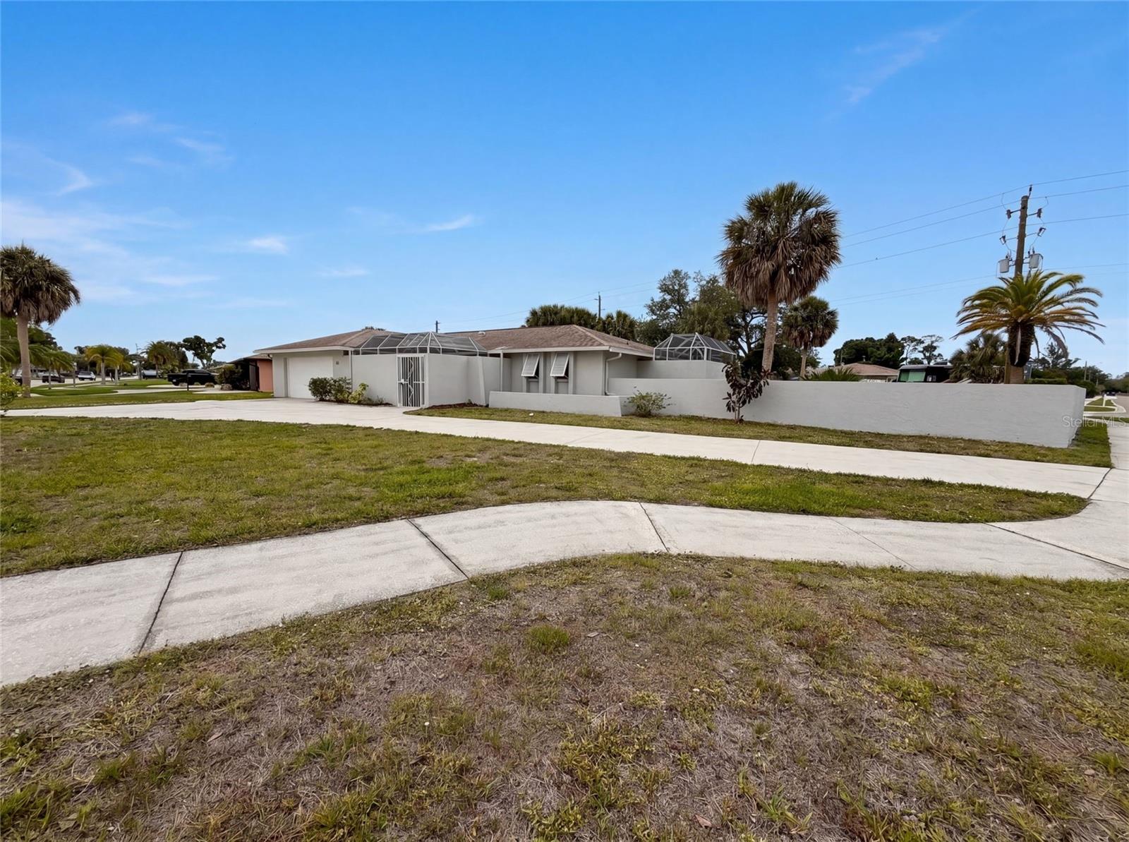 1301 LUCAYA AVE, VENICE, FL — photo 22