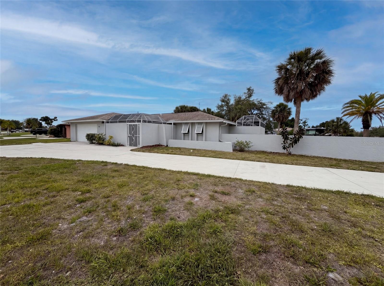 1301 LUCAYA AVE, VENICE, FL — photo 36