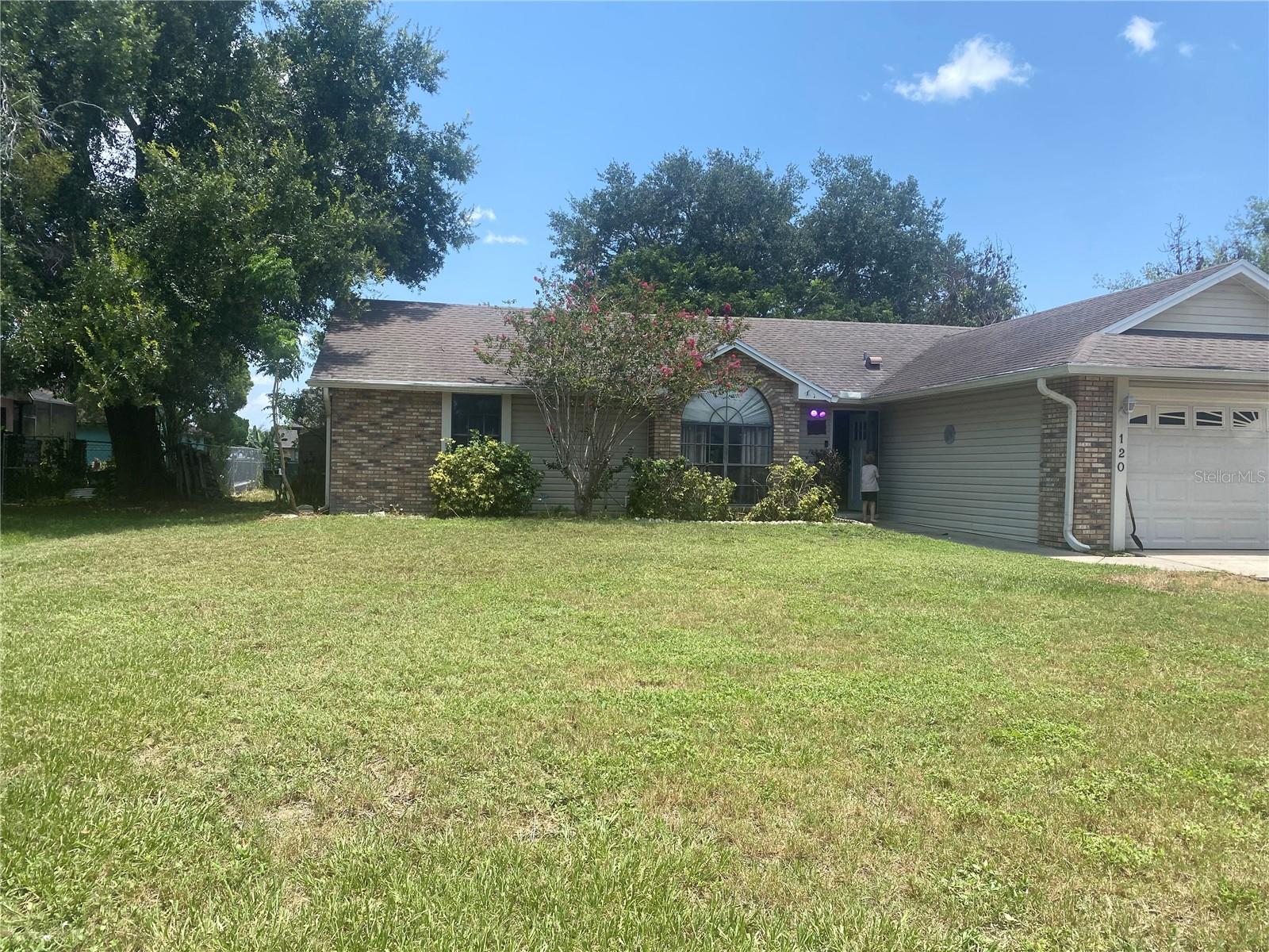 120 LINDENWOOD LN, KISSIMMEE, FL