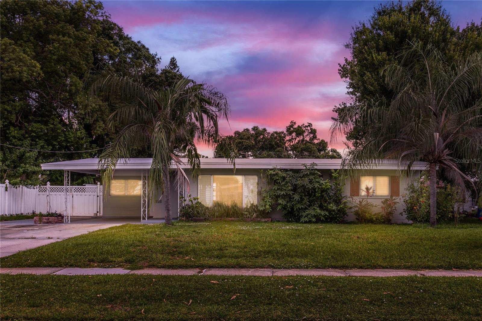 6518 WALTON WAY, TAMPA, FL — photo 2