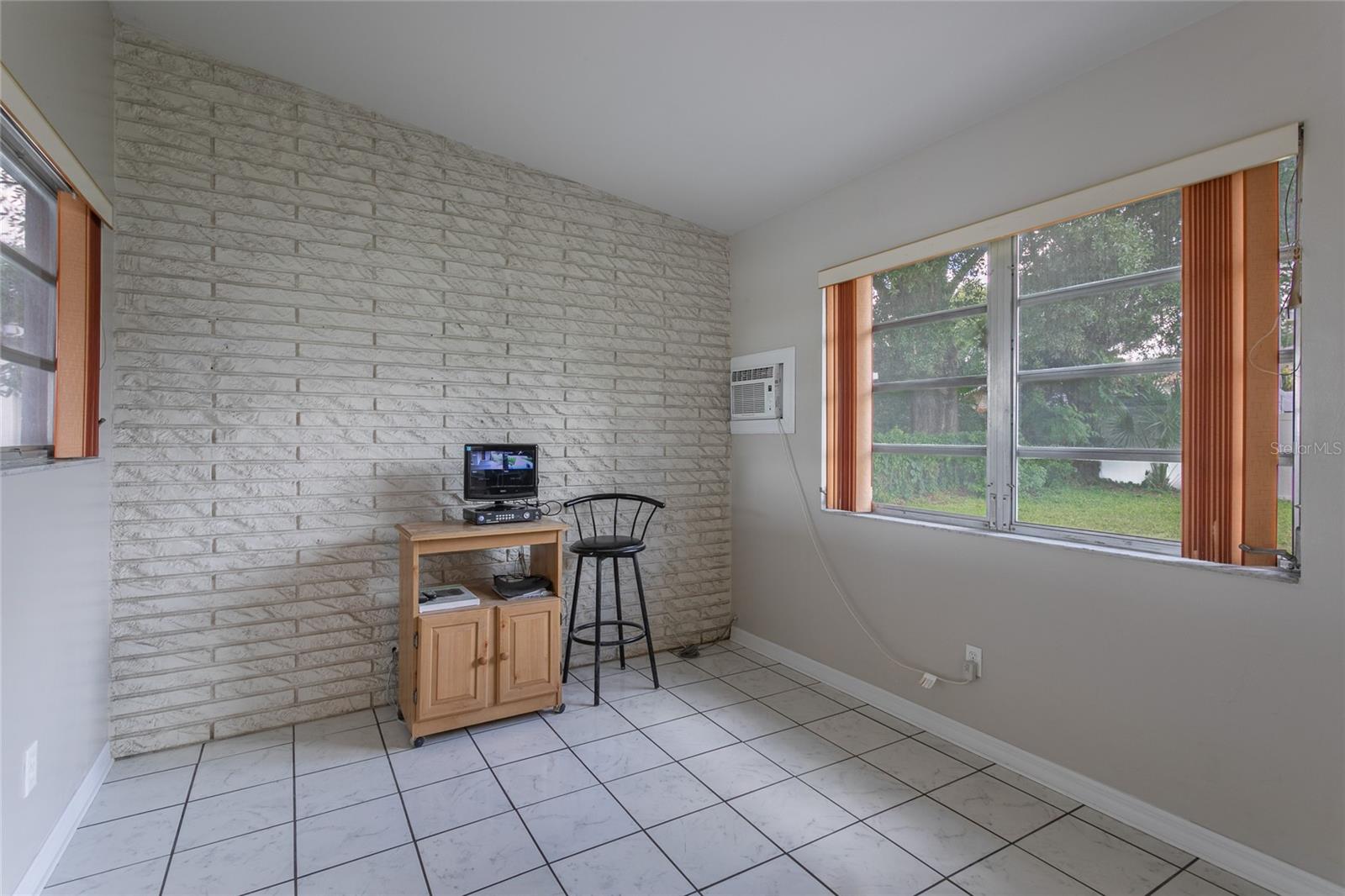 6518 WALTON WAY, TAMPA, FL — photo 15