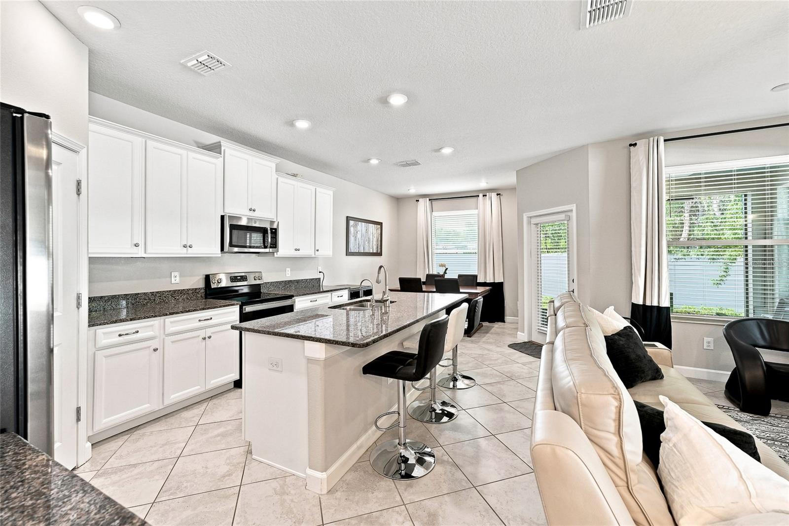 6809 VIA PERLOSO CT, TAMPA, FL — photo 8