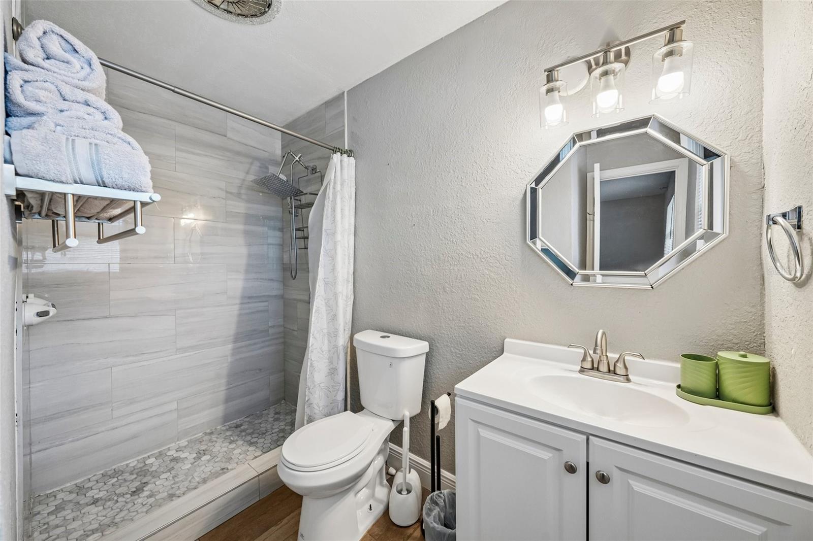 520 FAIRFAX LN, APOLLO BEACH, FL — photo 11